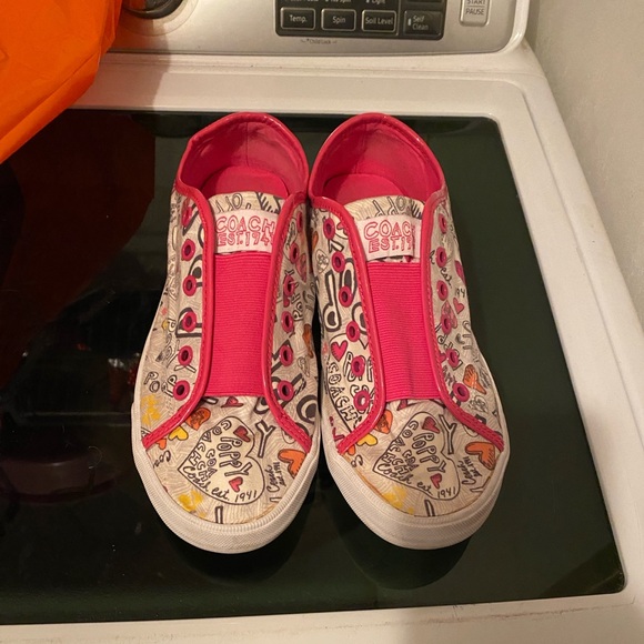 Coach Shoes - Coach Poppy Bev Sneakers Tennis Shoes Graphic Slides Sz 9 Women’s Ladies